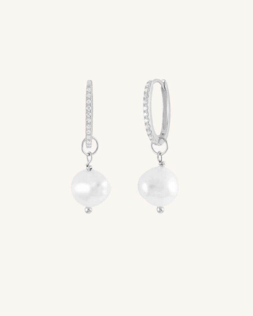 aros de plata con perla de río con zirconias